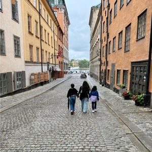 Meet your Posher, A.